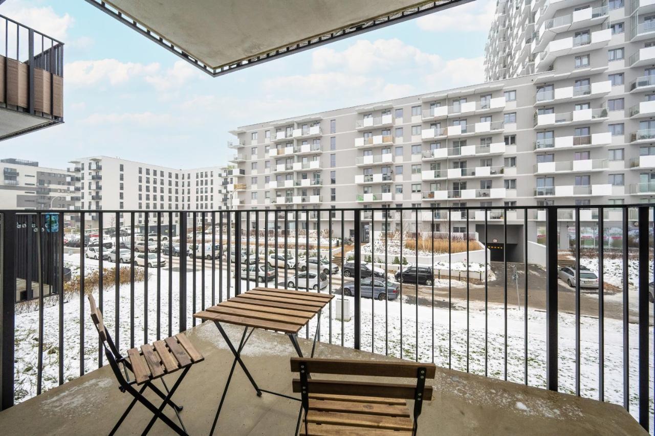 Black And White Close To The River In By Renters Apartment *